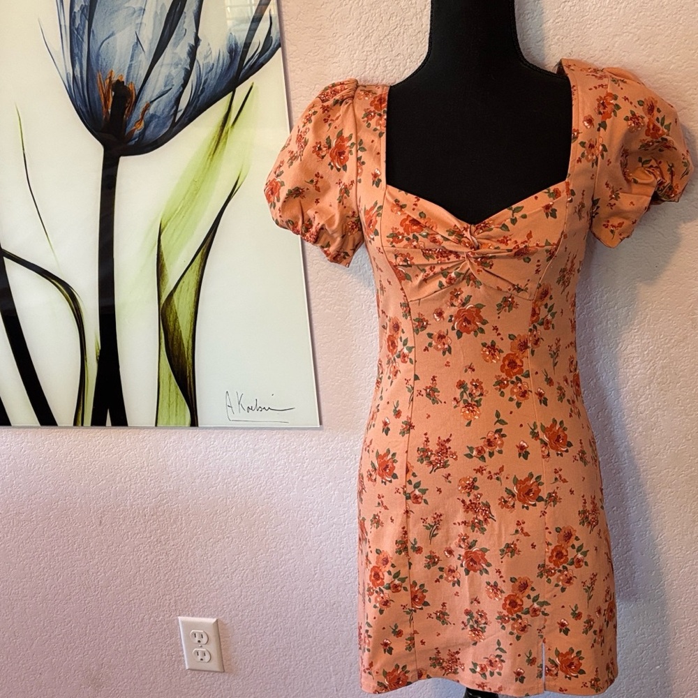 Trixxi Peach Floral Puff Sleeve Mini Dress